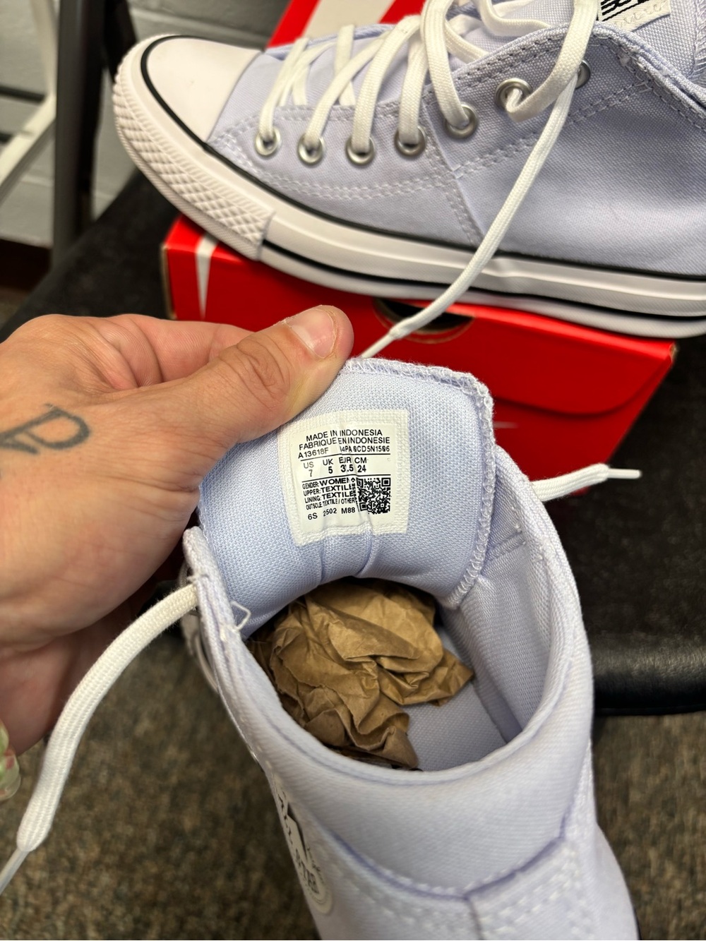 RARE - Converse Wmns Chuck Taylor All Star Madison Mid 'Blueberry Ice' - Size 7W - Picture 2 of 9